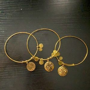 Alex and Ani Bracelet Bundle ✨✨✨✨